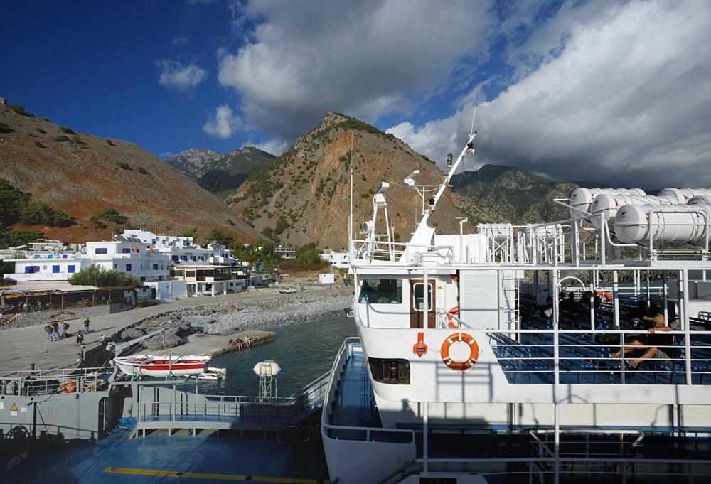 Giannis Rooms Agia Roumeli Exterior photo
